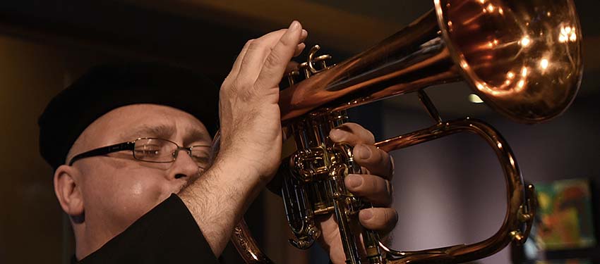 Dmitri Matheny - Flugelhornist