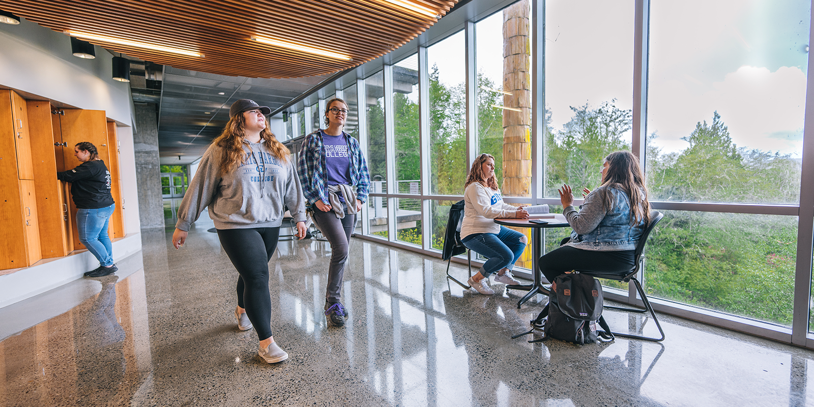 Students walking the halls of the Manspeaker building